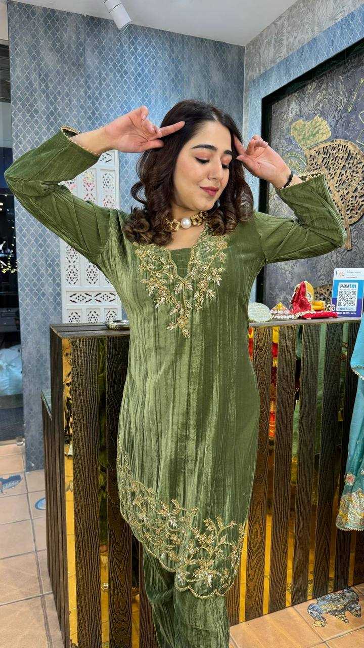 YNF VELVET RIN1411893 KURTIS WHOLESALE DESIGNER PARTY WEAR KURTI WITH BOTTOM KURTIS MANUFACTURER