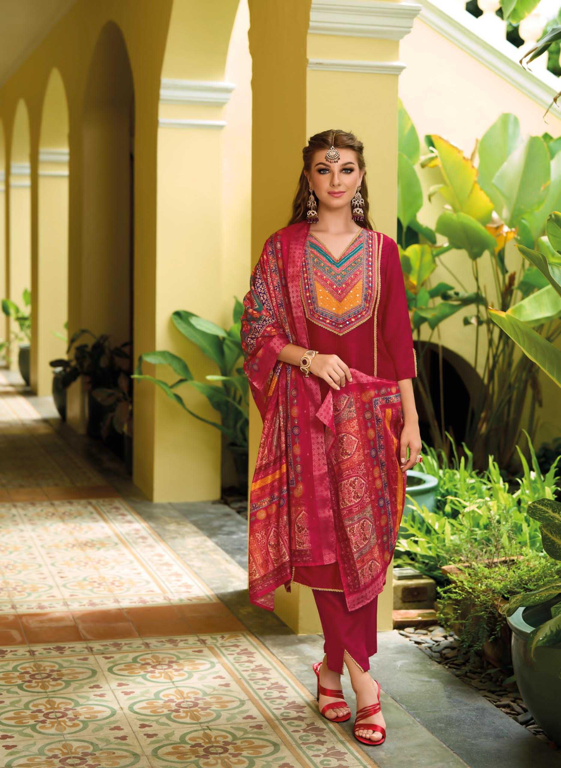 YNF VICHITRA SILK LADY LEELA KESH236 ZEENAT CLOTHING BRANDS WHOLESALE SUITS MANUFACTURER
