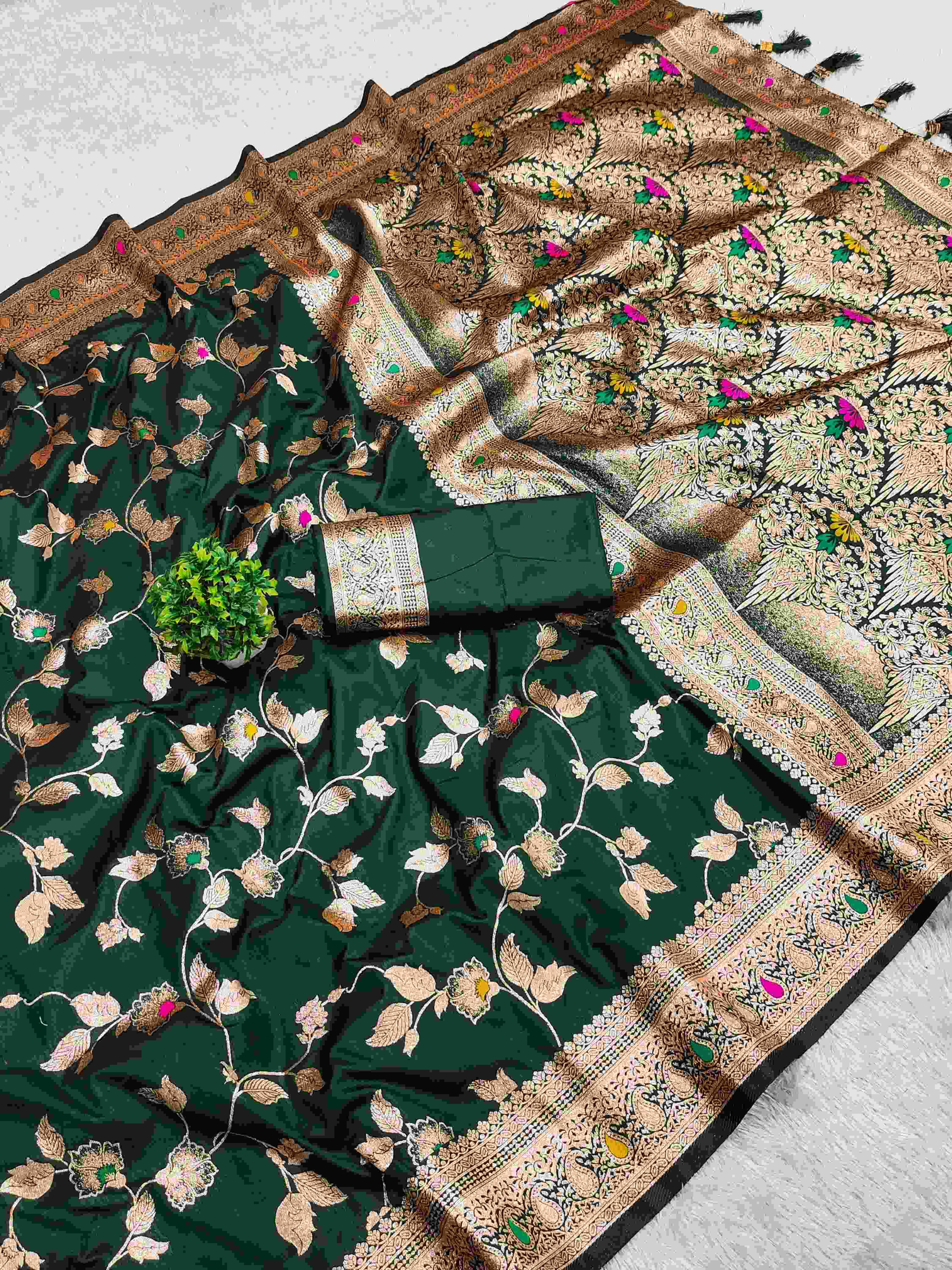 YNF BANARASI SOFT SILK RIN150 Banarasi - 4 SILK SAREE WHOLESALE BANARASI DESIGNER PURE ZARI SILK SAREE MANUFACTURER