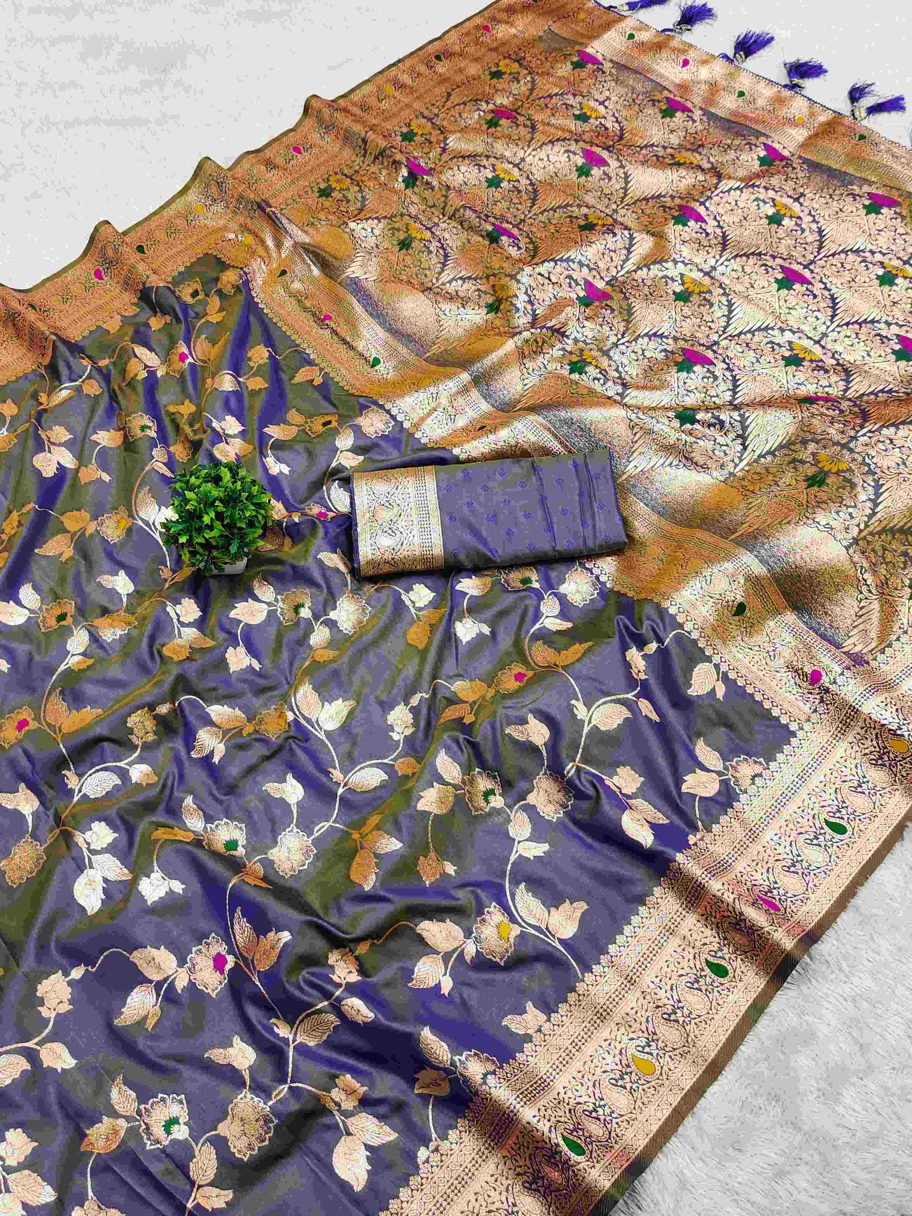 YNF BANARASI SOFT SILK RIN150 Banarasi - 4 SILK SAREE WHOLESALE BANARASI DESIGNER PURE ZARI SILK SAREE MANUFACTURER