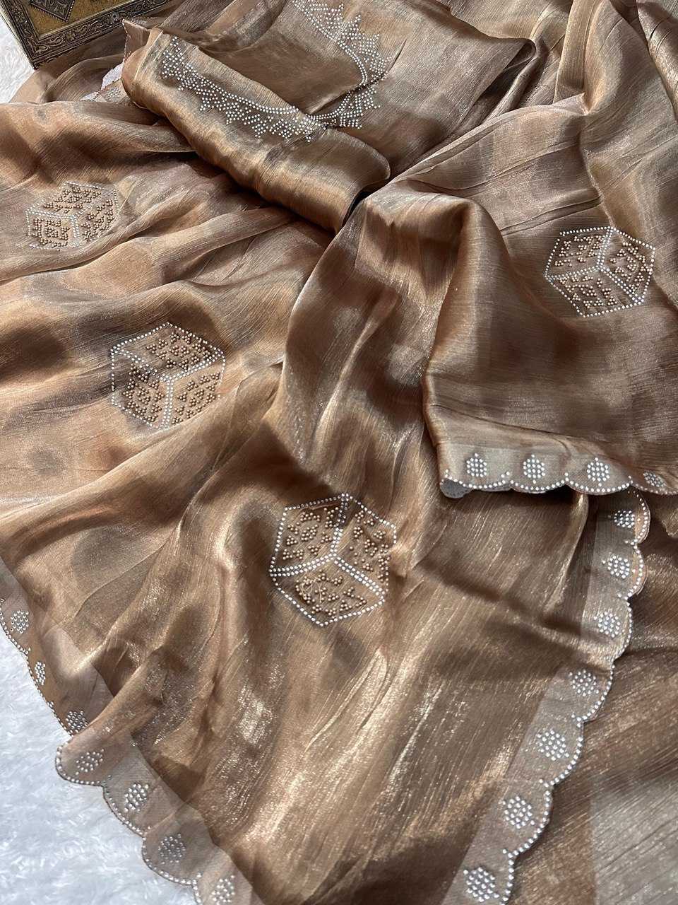 Ynf Burberry Silk KESH162 VRT80 Silk Sarees Wholesale Heavy Silk Sarees Handloom Sarees Designer Silk Sarees Manufacturer