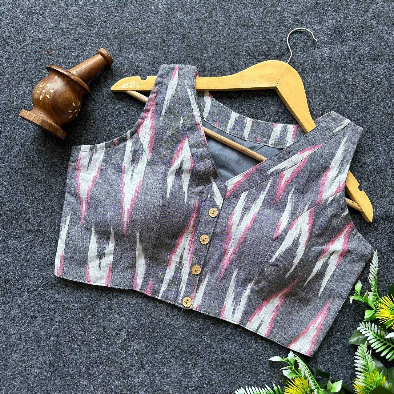 Ynf Cotton YNF COTTON KESH405 BEA01 BLOUSE WHOLESALE V NECK DESIGNER COTTON BLOUSE MANUFACTURERS Readymade Blouses Wholesale V-Neck Blouses Designer Blouse Cotton Blouse Manufacturer