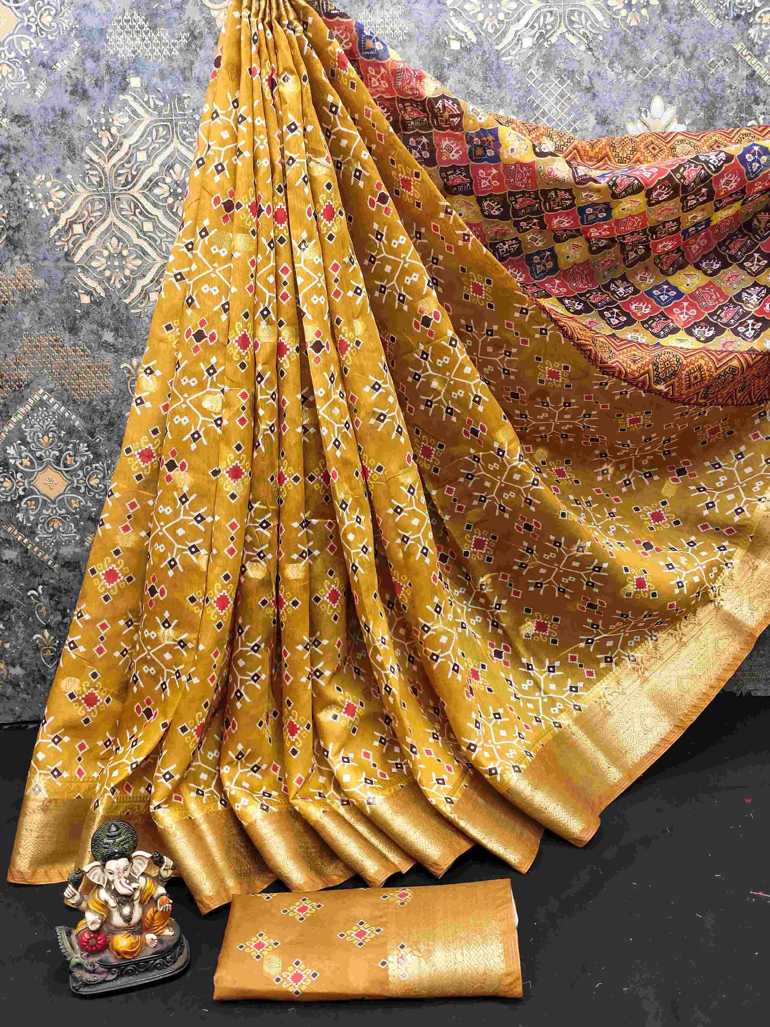 Ynf Linen RIN183 URMILA Sarees Wholesale Printed Sarees Zari Border Sarees Cotton Sarees Manufacturer