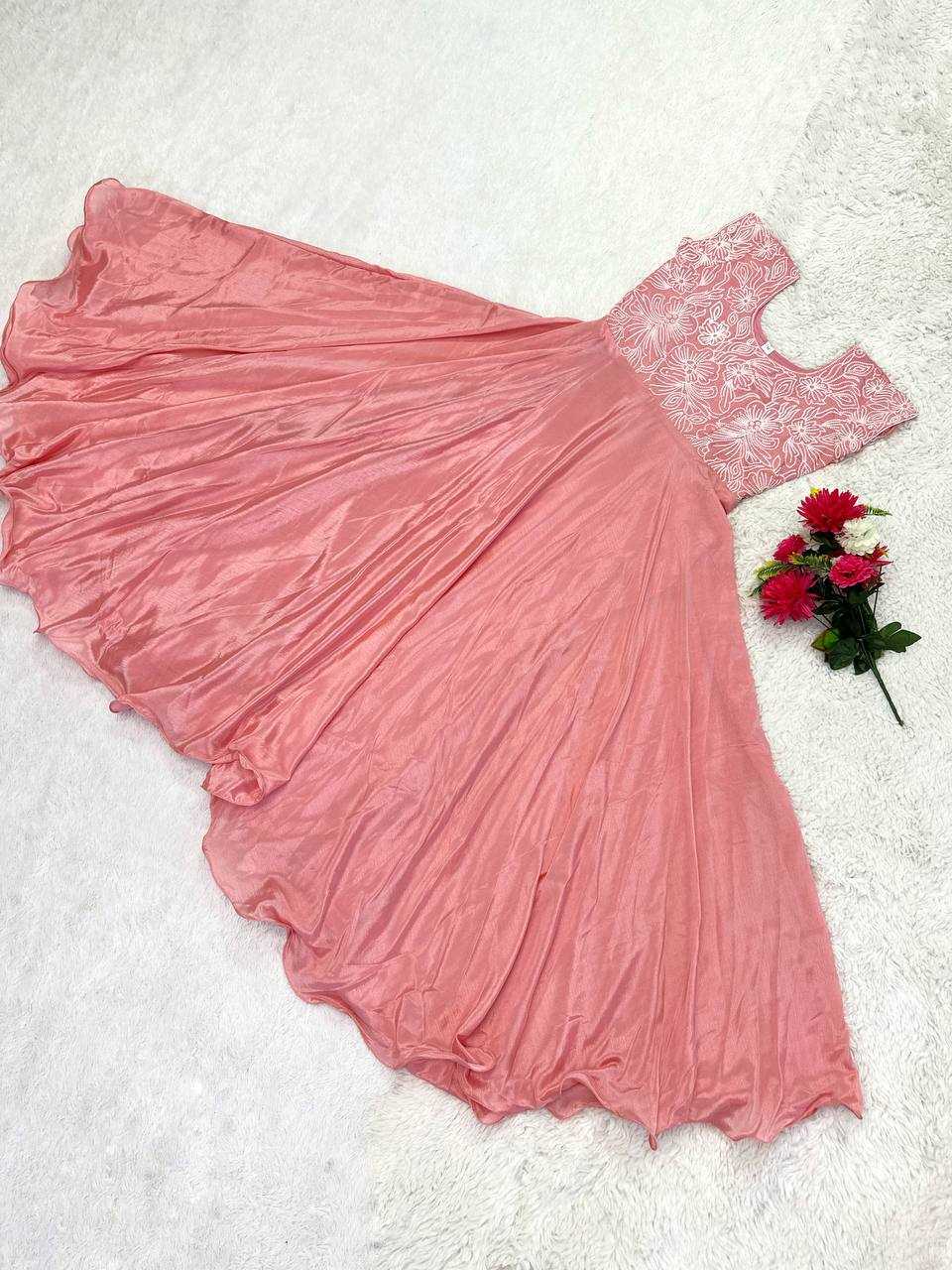 YNF SOFT CHINON KESH367  K156 GOWNS WHOLESALE EMBROIDERY SILK SLEEVELESS GOWNS MANUFACTURER