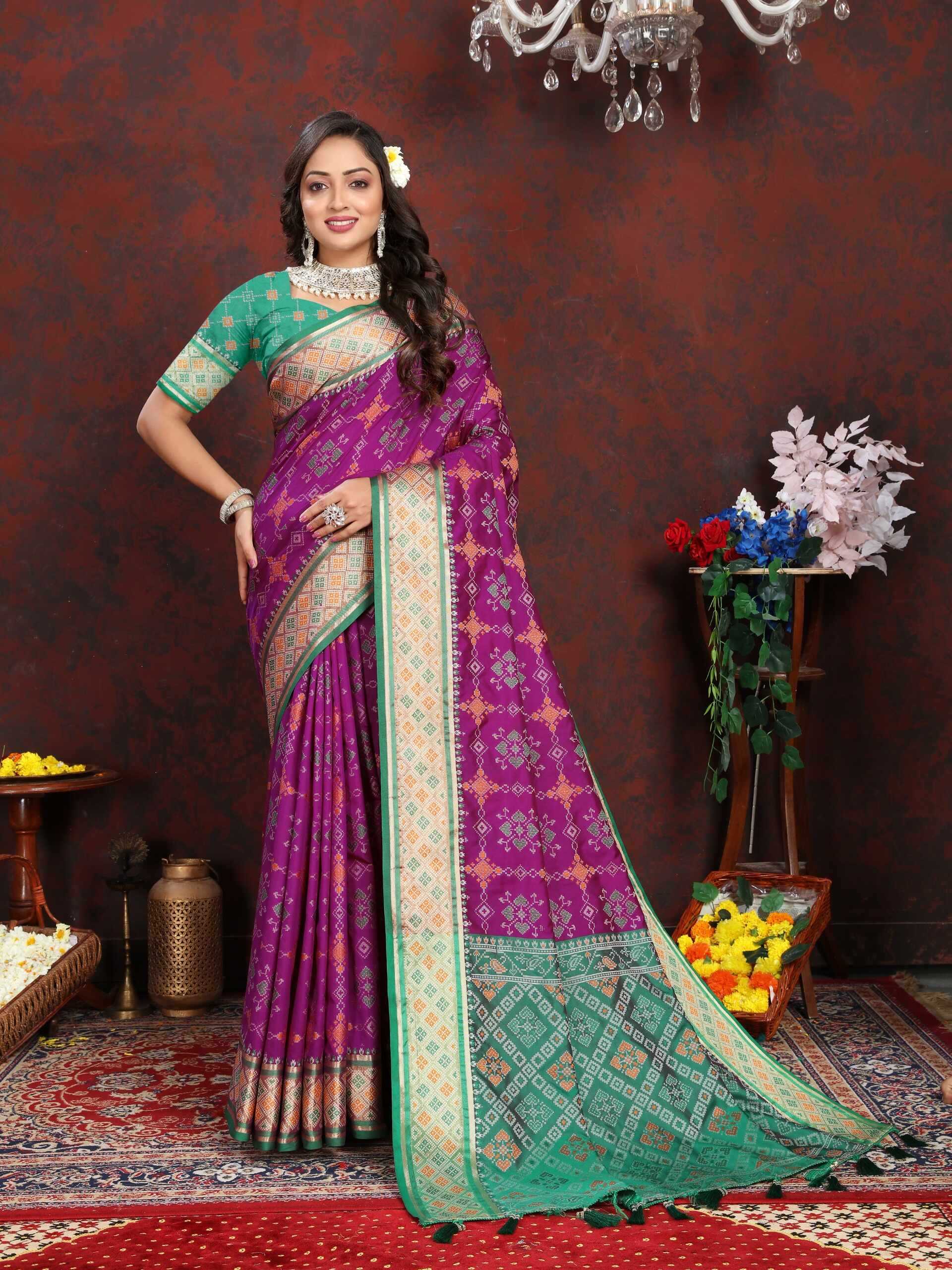 YNF SOFT PATOLA SILK RIN150 Patola SILK SAREES WHOLESALE TRADITIONAL PURE SILK PATOLA SAREES MANUFACTURER