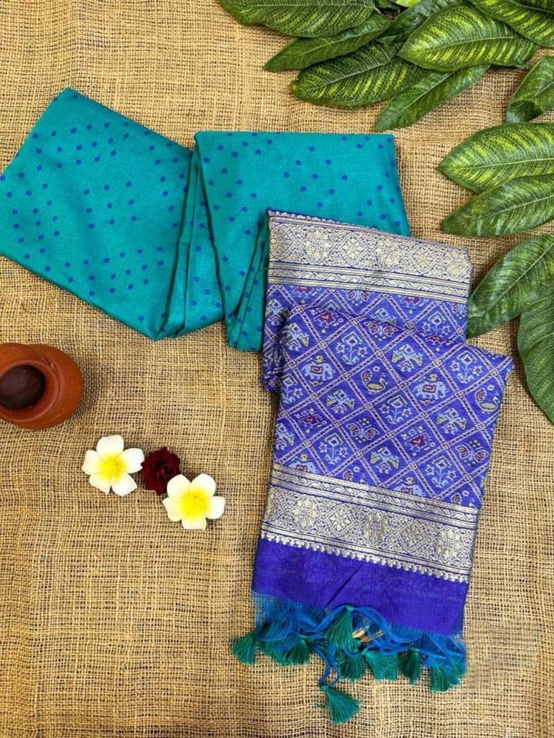 Ynf Soft Silk KESH166 TULSI PATOLA 1 Silk Sarees Wholesale Soft Silk Sarees Patola Sarees Zari Border Silk Sarees Manufacturer