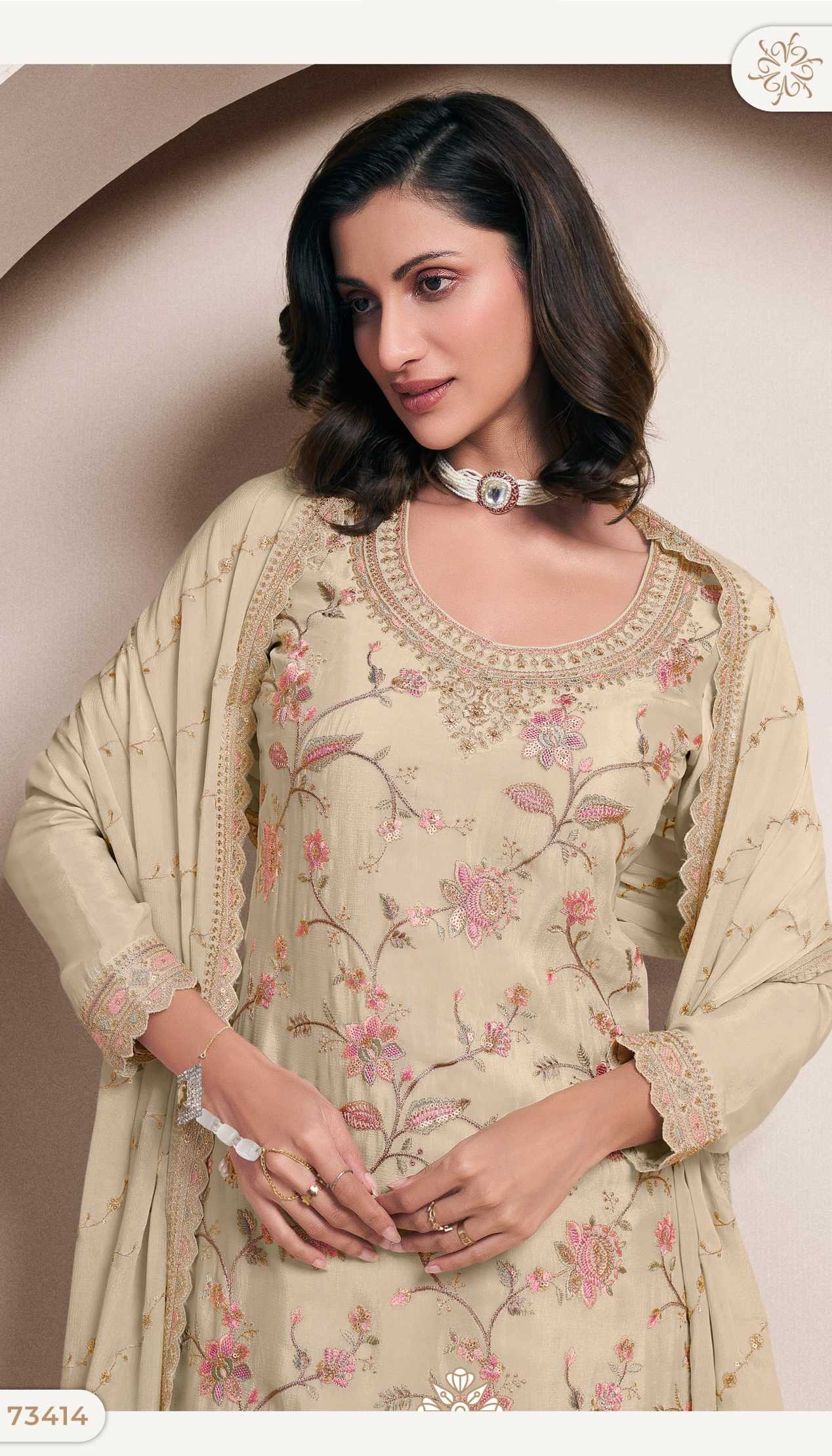 Ynf Chinon RIN184 VINAY KULEESH-LEKHA Suits & Dresses Islamic Clothing Bollywood Collections Wholesale Pakistani Suits Embroidery Suits Party wear suits Manufacturer