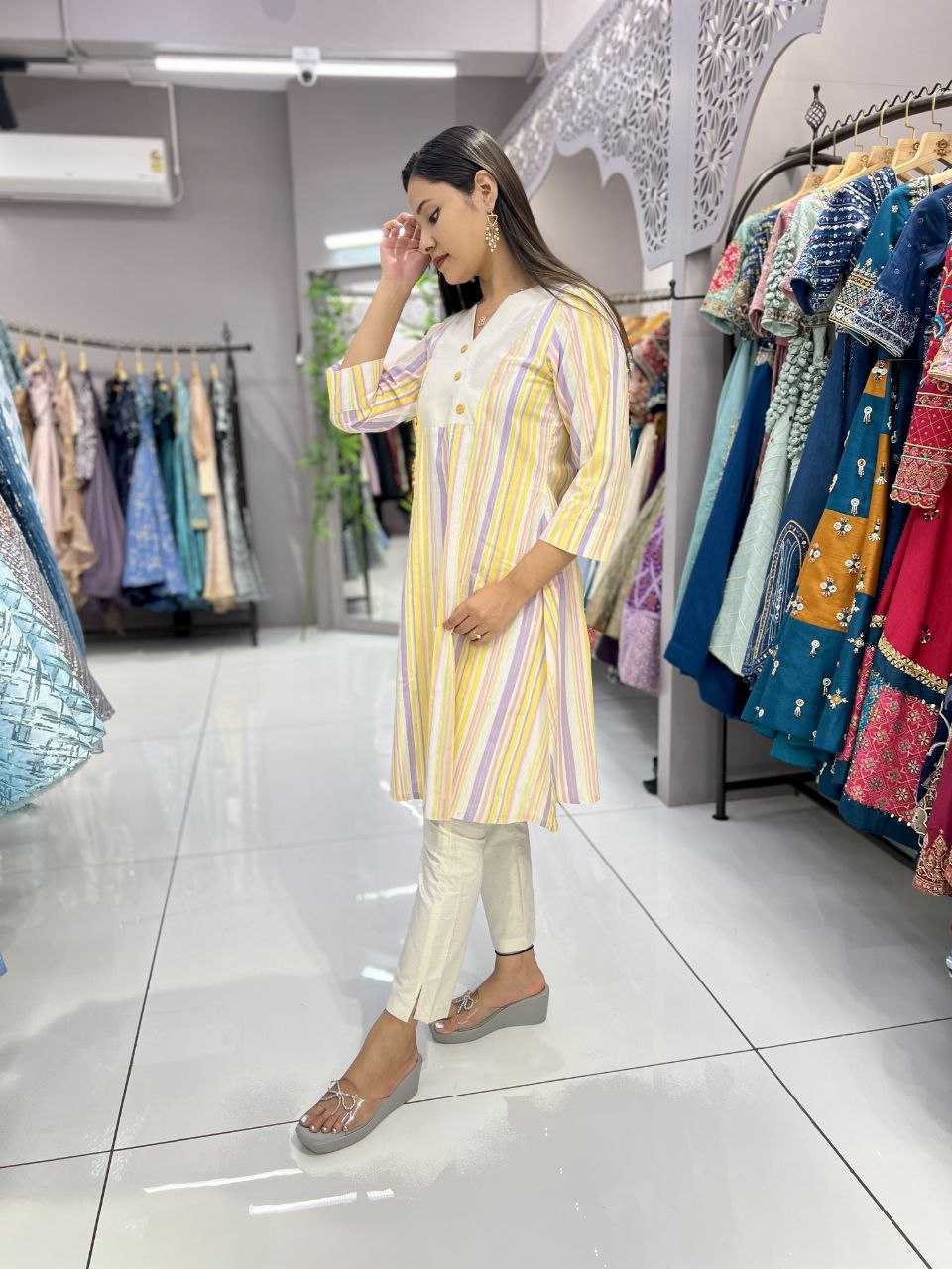 Ynf Cotton KESH406 624 Kurti Wholesale Designer Kurtis Cotton Kurtis Kurti With Pants Manufacturer