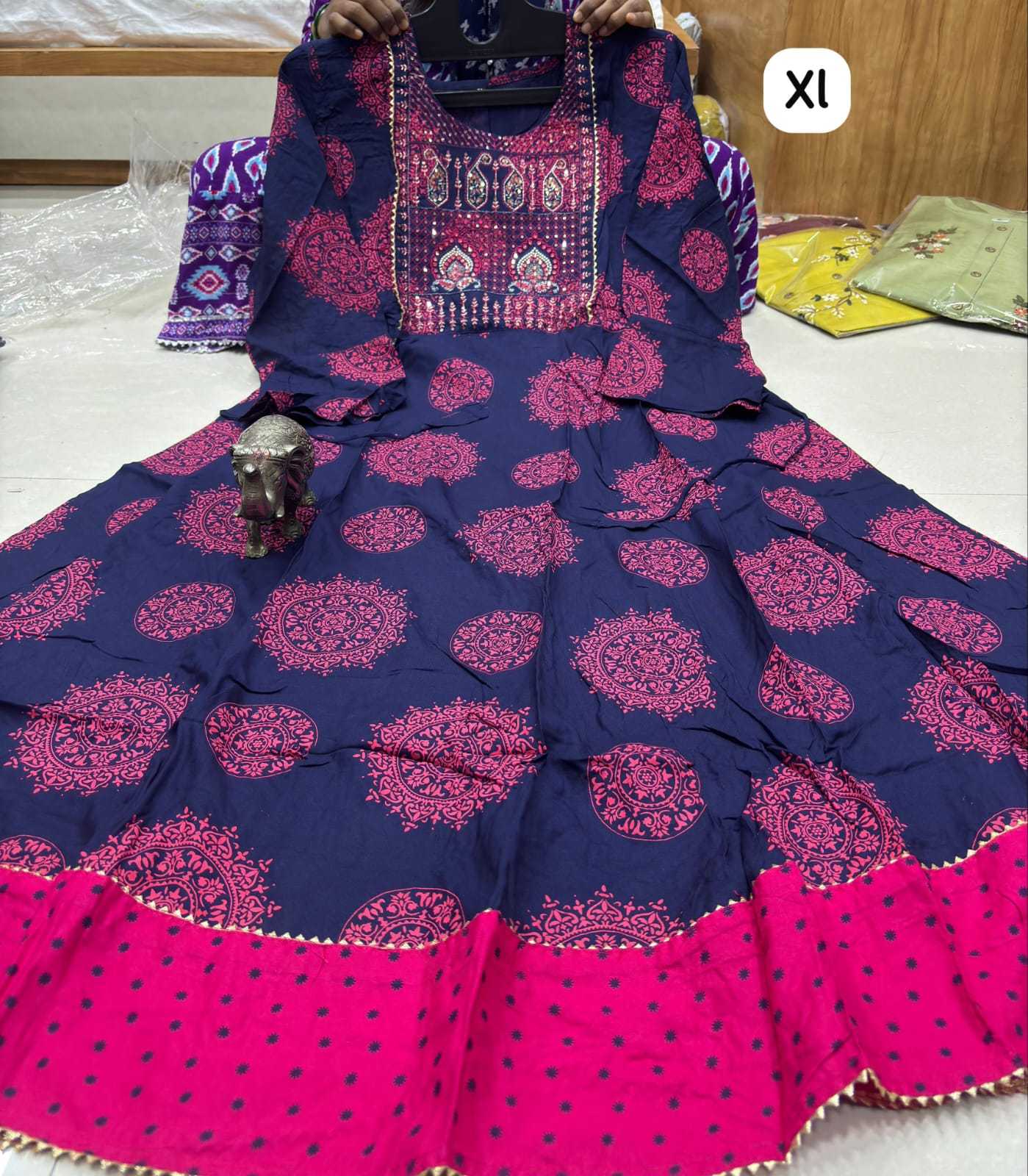 Ynf Heavy Rayon KESH375 VRS15 Kurti Wholesale Festive Kurtis Long Kurtis Fancy Kurti Manufacturer