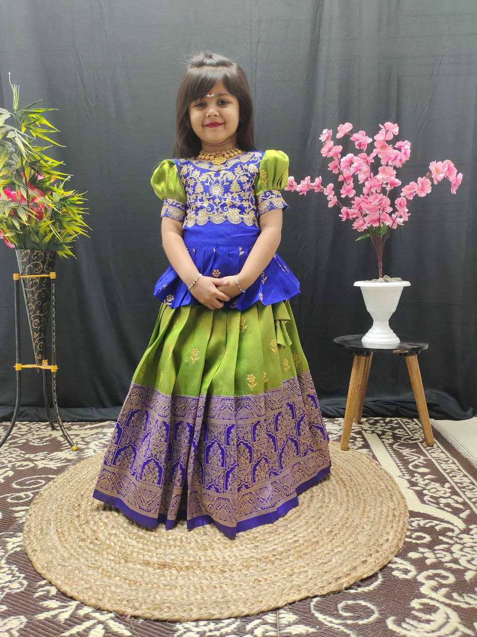 Ynf Heavy Silk RIN161 RPVR02 Kids Wear Wholesale Kids Lehenga Kids Lehenga Choli Baby Girl Lehenga Manufacturer