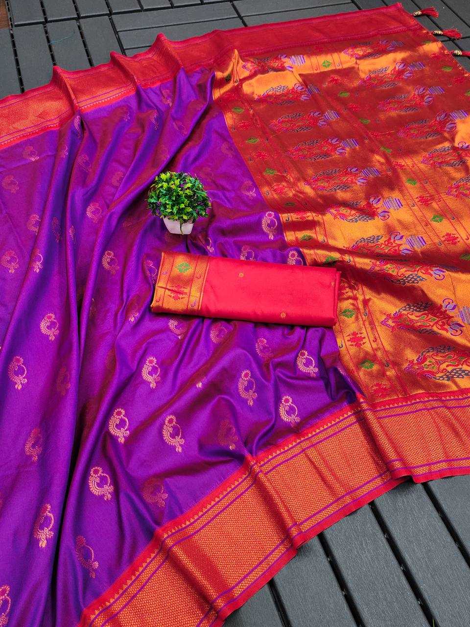 Ynf Paithani Silk RIN150 Nath Paithani -2 Silk Sarees Wholesale Paithani Sarees Heavy Silk Sarees Zari Border Silk Sarees Manufacturer