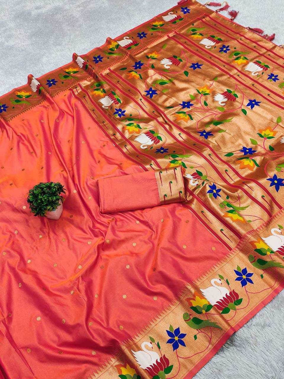 Ynf Paithani Silk RIN150 Rajhans Pethani Silk Sarees Wholesale Paithani Sarees Heavy Silk Sarees Soft Silk Sarees Manufacturer