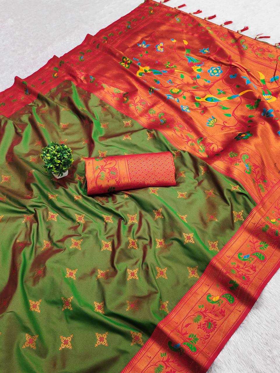 Ynf Paithani Silk RIN150 Star Paithani Silk Sarees Wholesale Paithani Sarees Heavy Silk Sarees Pure Silk Sarees Manufacturer