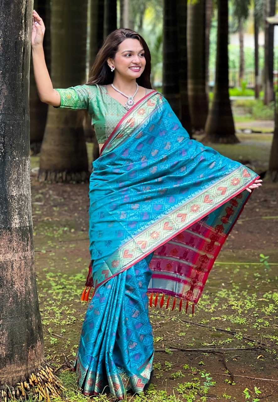 Ynf Patola Silk RIN116 PATOLA Silk Sarees Wholesale Brocade Sarees Patola Sarees Zari Border Silk Sarees Manufacturer