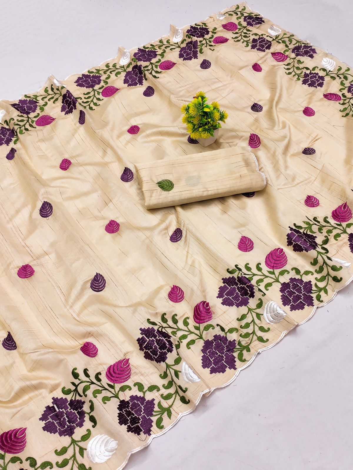 Ynf Tussar Silk RIN104 APE149 Silk Sarees Wedding Collections Festive Collections Wholesale Tussar Silk Sarees Embroidered Silk Sarees Holi Collections Manufacturer