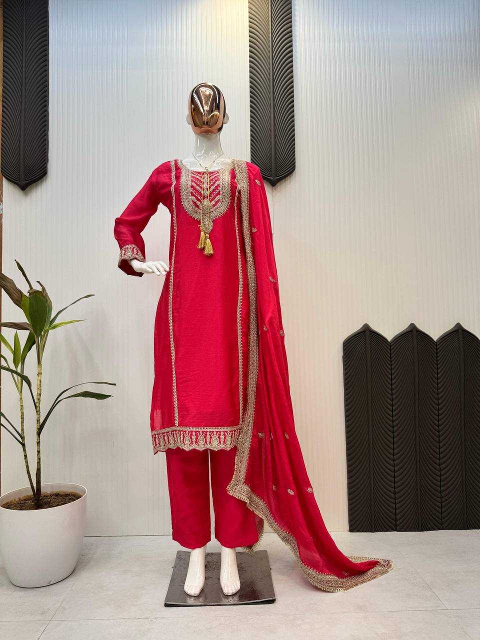 Ynf Chinon RIN141 1921 Suits & Dresses Wholesale Party wear suits Designer Suits Embroidered Suits Manufacturer