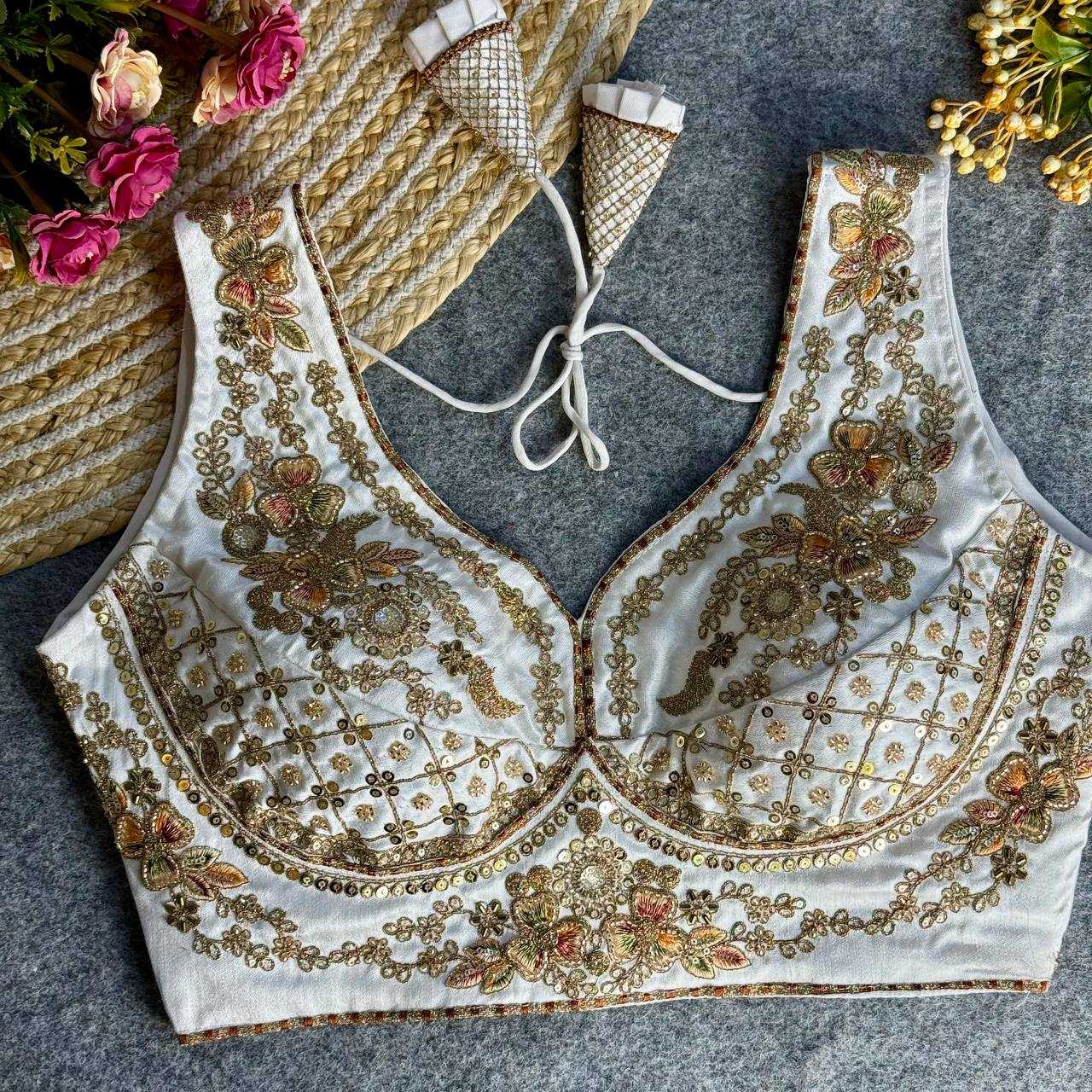 Ynf Italian Silk KESH111 NEACK BRIDAL BLOUSE Readymade Blouses Wholesale V-Neck Blouses Sequence Embroidery Blouse Sleeveless Blouse Manufacturer