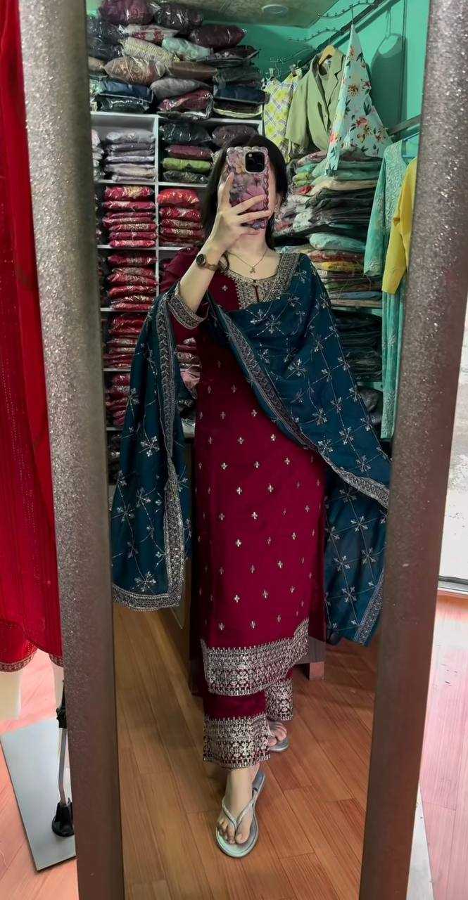 Ynf Chinon KESH499 842 Suits & Dresses Wholesale Embroidery Suits Party wear suits Wedding Suits Manufacturer