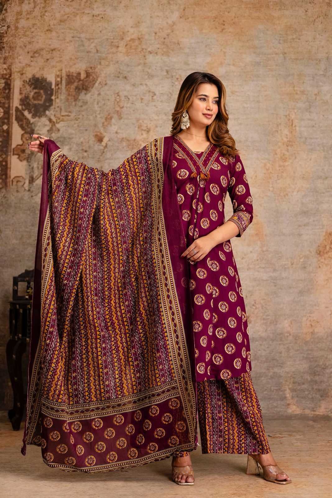 Ynf Cotton RIN190 SL Setwise Collections Wholesale Kurtis Catalogs Manufacturer