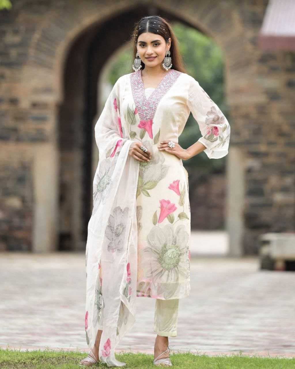 Ynf Georgette KESH529 SONIKA Suits & Dresses Wedding Collections Festive Collections Wholesale Georgette Suit Embroidered Suits Party Wear Dresses Manufacturer