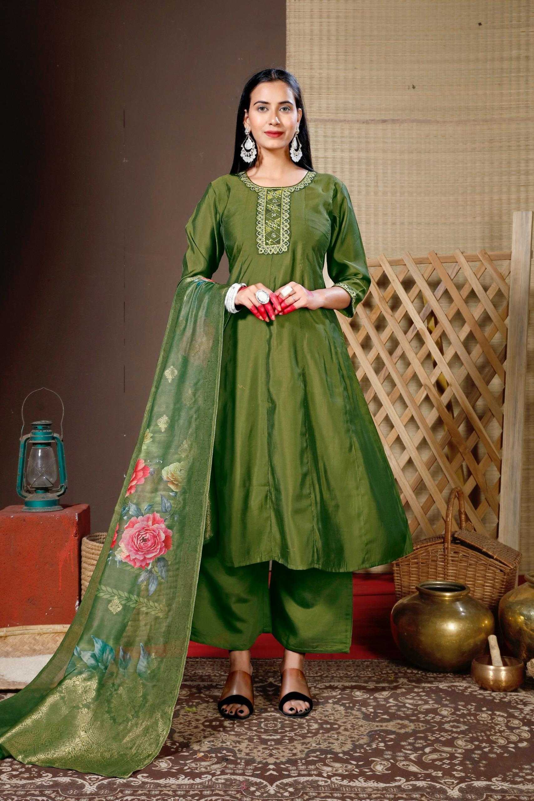 Ynf Heavy Roman Silk RIN190 GHUNGRU Setwise Collections Wholesale Gowns Catalogs Manufacturer