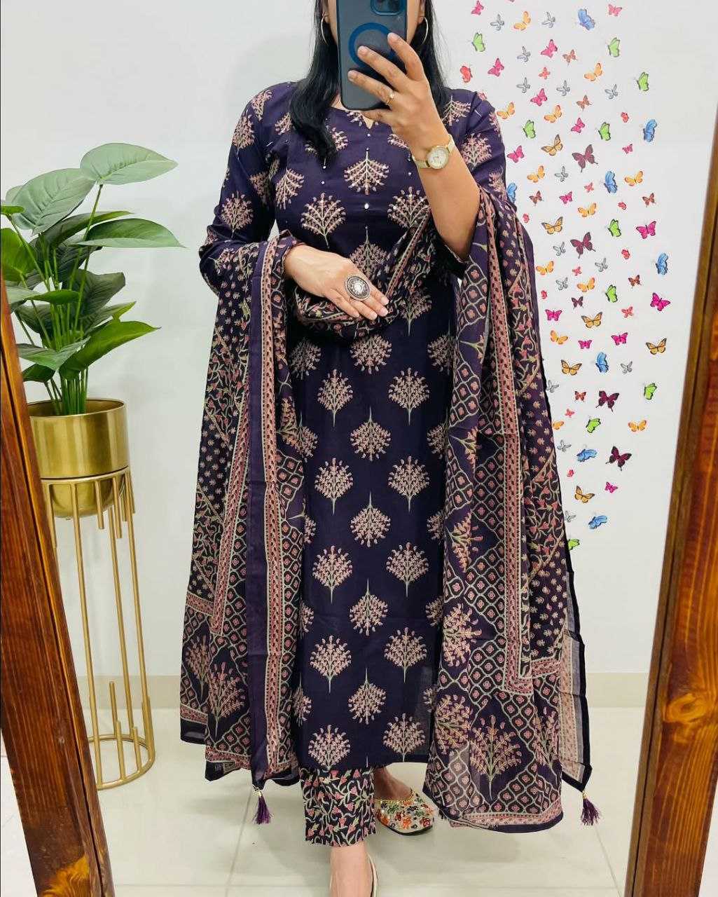Ynf Cotton KESH613 217 Suits & Dresses Festive Collections Wholesale Printed Suits Cotton Suits Handwork Suits Manufacturer