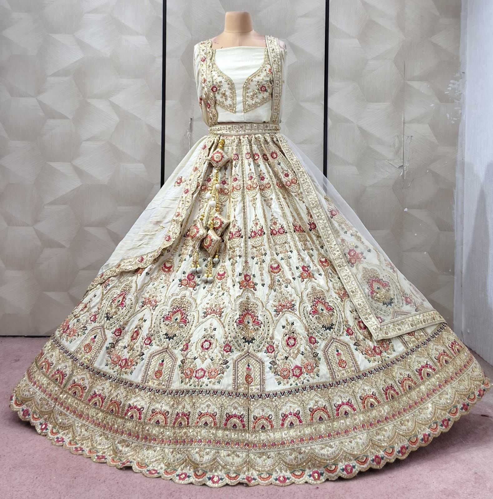 Ynf Tissue KESH530 DURGAVATI Lehengas Wholesale Designer Lehenga Celebrity Lehenga Wedding Lehenga Manufacturer