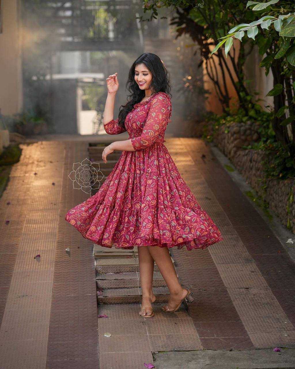 YNF GEORGETTE XLA 43 WHOLESALE KURTIS  MANUFACTURER