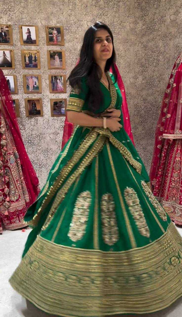 YNF MALBARI SILK RIN162 256 WHOLESALE LEHENGAS MANUFACTURER