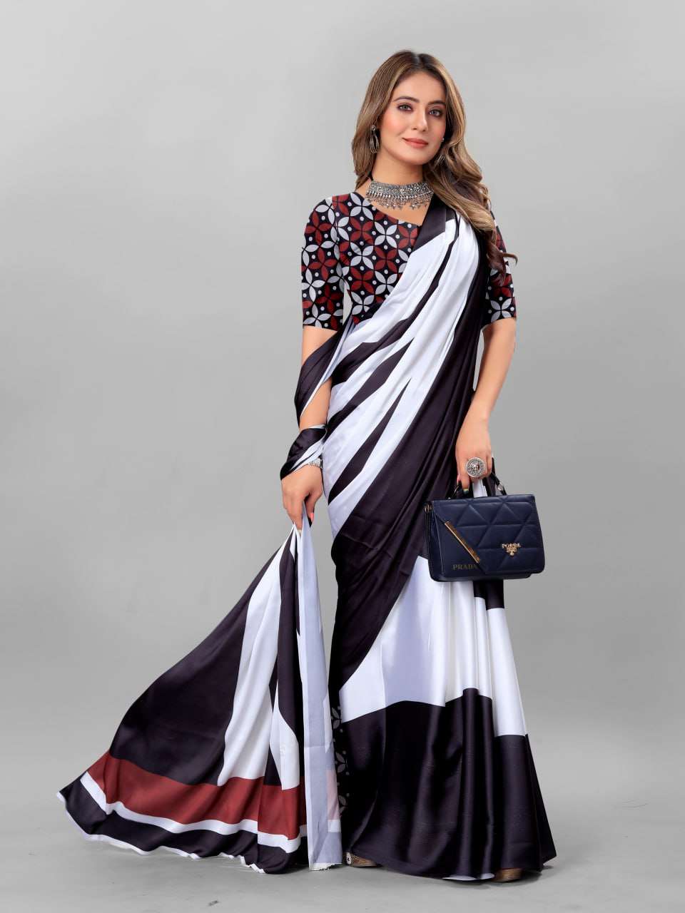 YNF CREPE SRRT JAPAN CRAPE2 SAREES WHOLESALE PRINTED LADIES CREPE SATIN SAREES MANUFACTURER