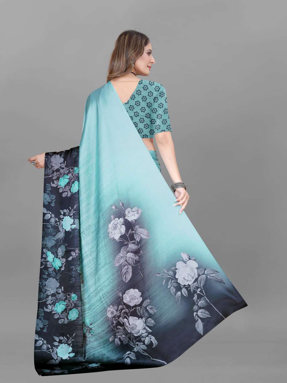 YNF CREPE SRRT JAPAN CRAPE5 SAREES WHOLESALE PRINTED LADIES CREPE SATIN SAREES MANUFACTURER