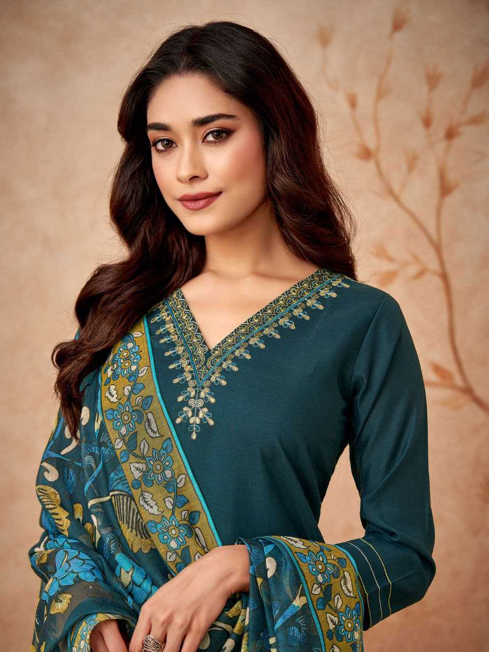 YNF HEAVY ROMAN SILK SMC MALVIKA SUITS & DRESSES WHOLESALE LADIES EMBROIDERY LADIES SALWAR SUITS MANUFACTURER