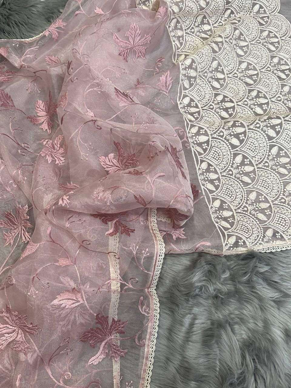 YNF ORGANZA SILK MPL ISHAQ SAREES WHOLESALE ORGANZA NIKITA DUTTA WORK CHIKAN SAREES MANUFACTURER