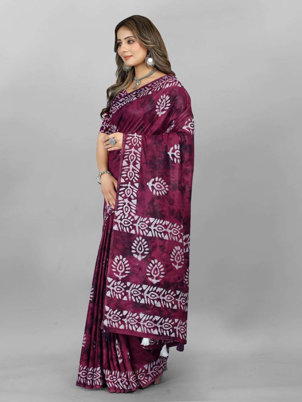 YNF BATIK SRRT HAND WAX BATIK PRIZOM SAREES WHOLESALE PRINTED LADIES BATIK SAREES MANUFACTURER