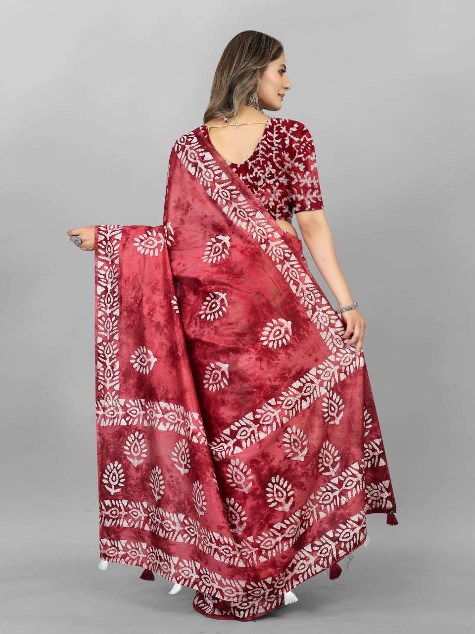 YNF BATIK SRRT HAND WAX BATIK PRIZOM SAREES WHOLESALE PRINTED LADIES BATIK SAREES MANUFACTURER