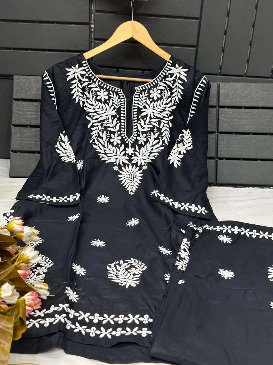 YNF RAYON KMD 40 KURTIS WHOLESALE RAYON KURTIS WITH BOTTOM EMBROIDERED KURTIS MANUFACTURER