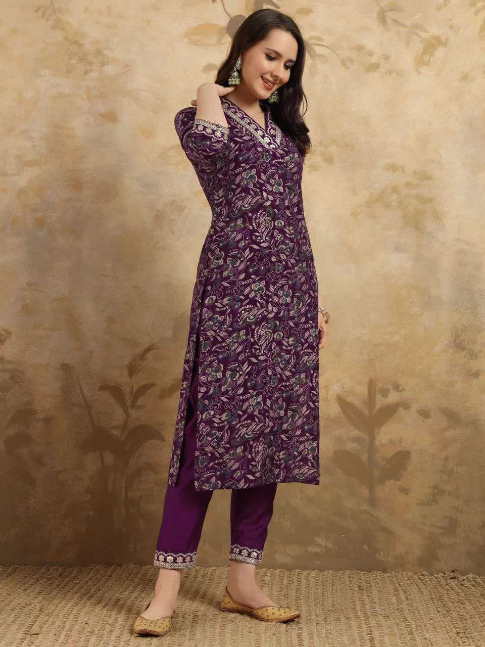 YNF CHANDERI  RIN126 262 SUITS & DRESSES WHOLESALE LADIES LADIES SILK ZARI WORK CHANDERI SUITS MANUFACTURER