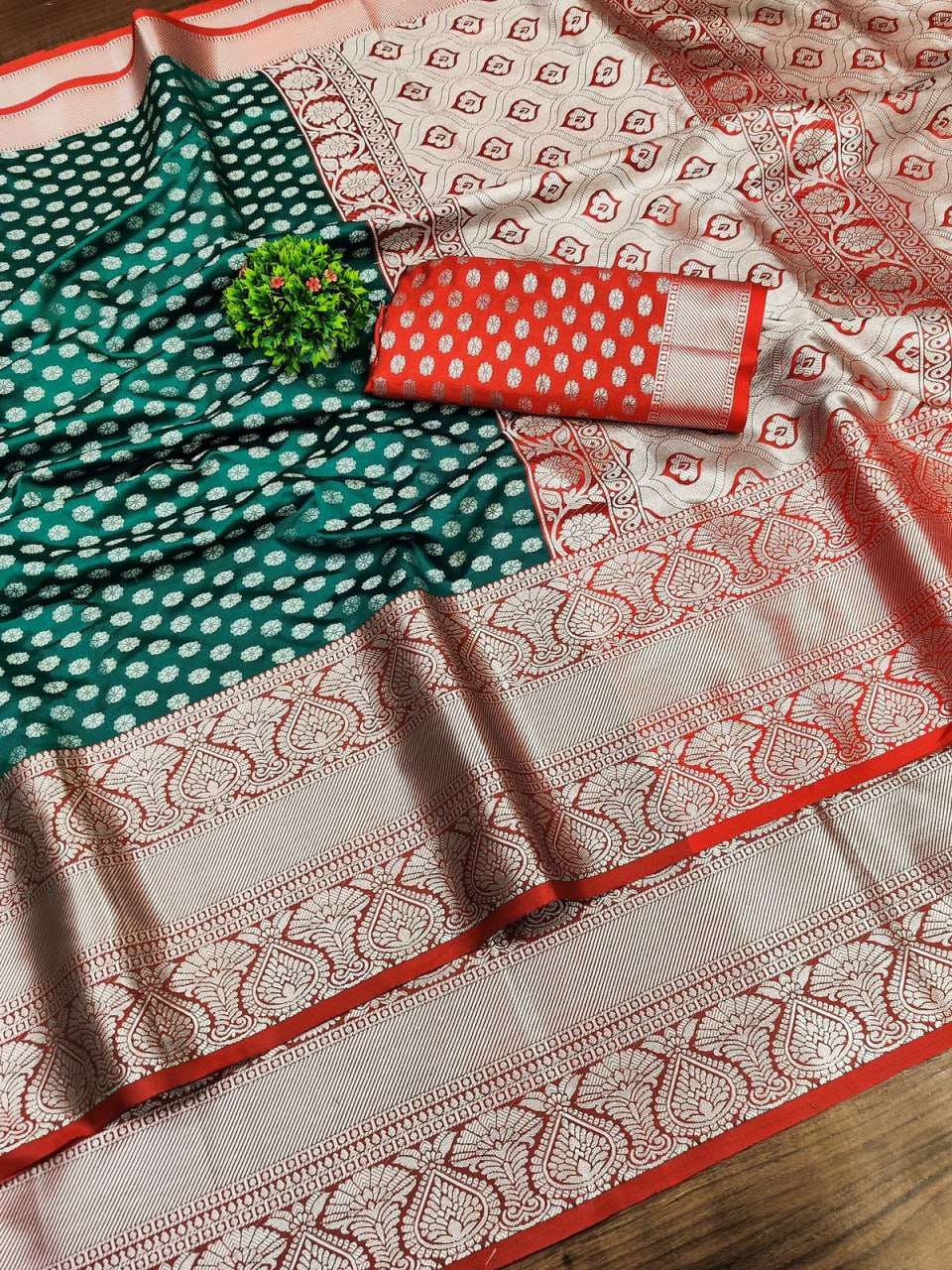 YNF KANJIVARAM SILK RIN113 4181 SILK SAREES WHOLESALE KANJEEVARAM SILK SOFT SILK HANDLOOM SAREES MANUFACTURER