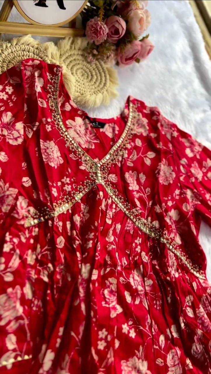 YNF MASLIN SILK RIN169 5648 SUIT WHOLESALE LADIES,ALIA CUT,PRITED SUIT MANUFACTURER