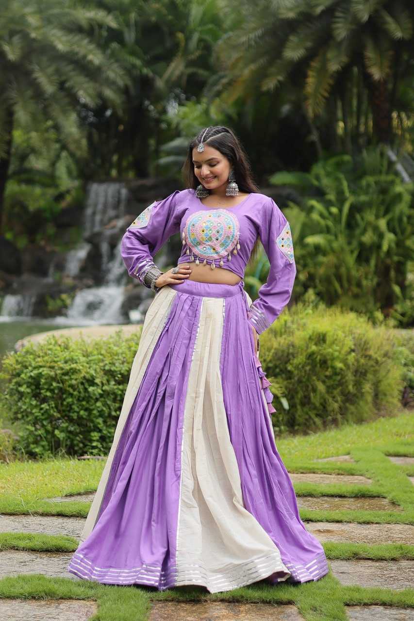 YNF RAYON KESH132 7122 LEHENGAS WHOLESALE NAVRATRI CHANIYA CHOLI TRADITIONAL LEHENGAS MANUFACTURER