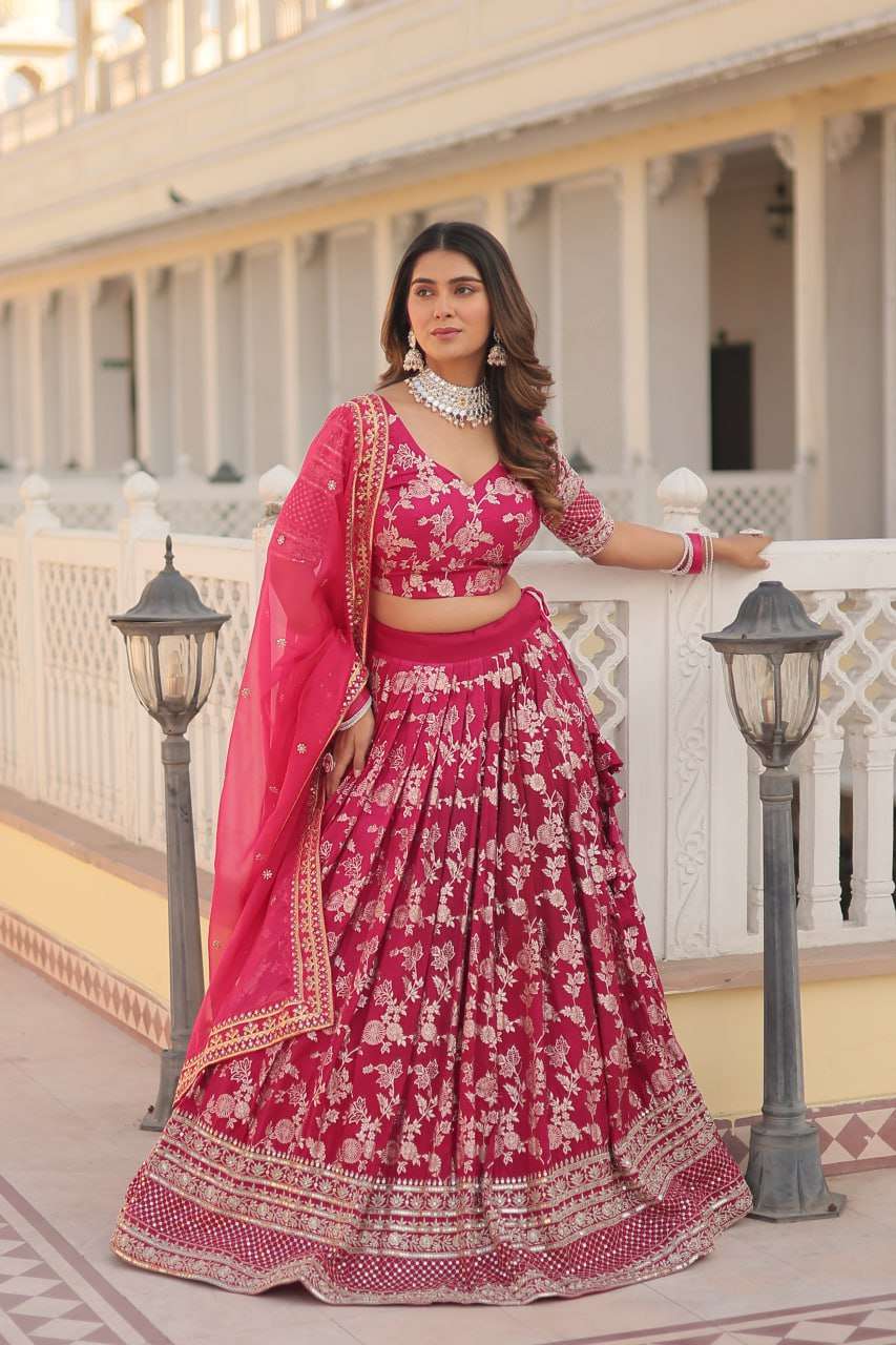 YNF VISCOSE KESH132 7080 LEHENGAS WHOLESALE FANCY TRADITIONAL EMBROIDERED LEHENGAS MANUFACTURER    