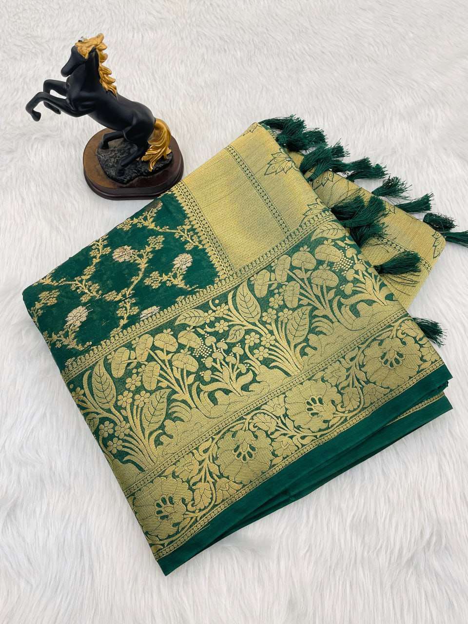 YNF BANARASI SOFT SILK RIN186 RVV29 SILK SAREES WHOLESALE BANARASI SILK HEAVY SILK SOFT SILK TRADITIONAL SAREES MANUFACTURER