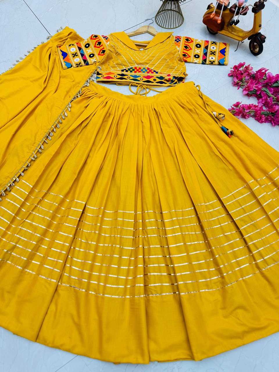 YNF COTTON KESH158 10100 LEHENGAS WHOLESALE TRADITIONAL EMBROIDERY NAVRATRI CHANIYA CHOLI LEHENGAS MANUFACTURER