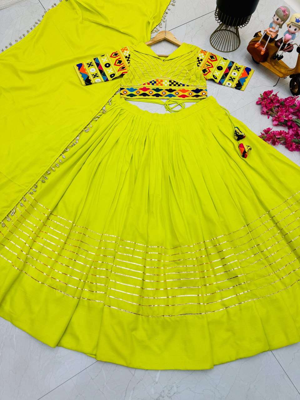 YNF COTTON KESH158 10100 LEHENGAS WHOLESALE TRADITIONAL EMBROIDERY NAVRATRI CHANIYA CHOLI LEHENGAS MANUFACTURER