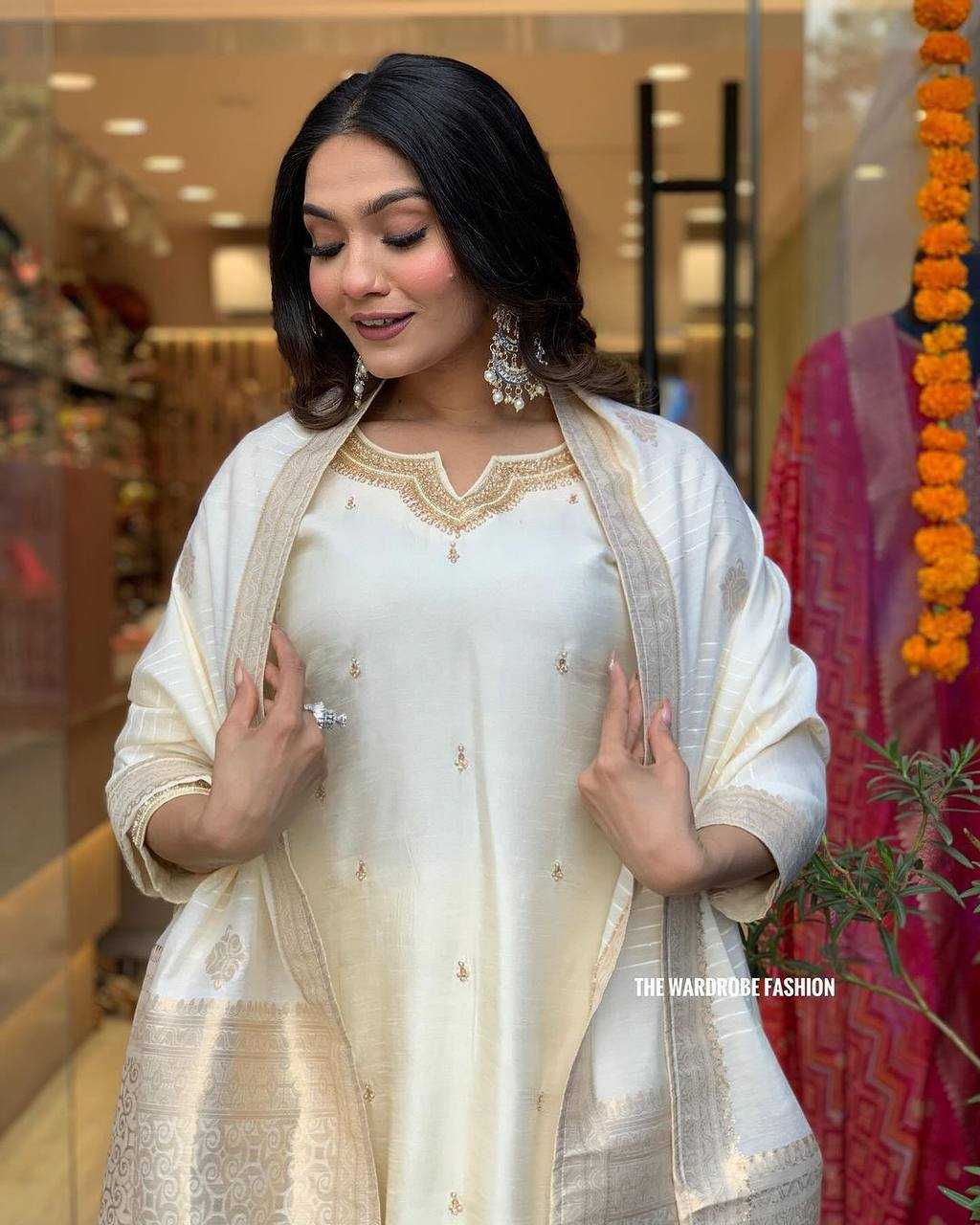 YNF HEAVY ROMAN SILK KESH211 LDY07 SUITS & DRESSES WHOLESALE EMBROIDERED LADIES SILK PARTY WEAR WEDDING RED SALWAR WHITE SALWAR SUITS MANUFACTURER