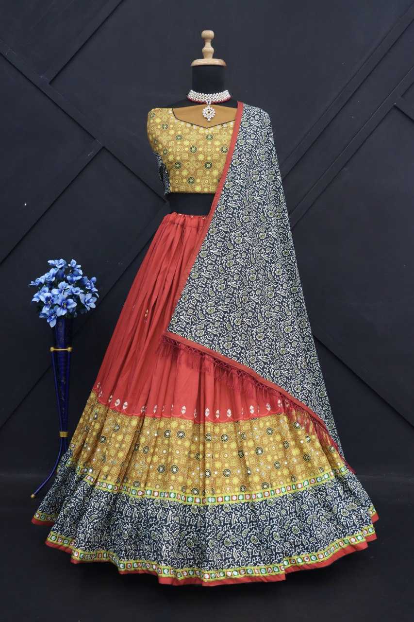 YNF MUSLIN COTTON RIN190 183 LEHENGAS WHOLESALE TRADITIONAL PRINTED NAVRATRI CHANIYA CHOLI LEHENGAS MANUFACTURER