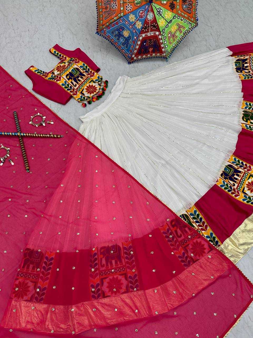 YNF PURE COTTON KESH120 150 LEHENGAS WHOLESALE TRADITIONAL NAVRATRI CHANIYA CHOLI LEHENGAS MANUFACTURER