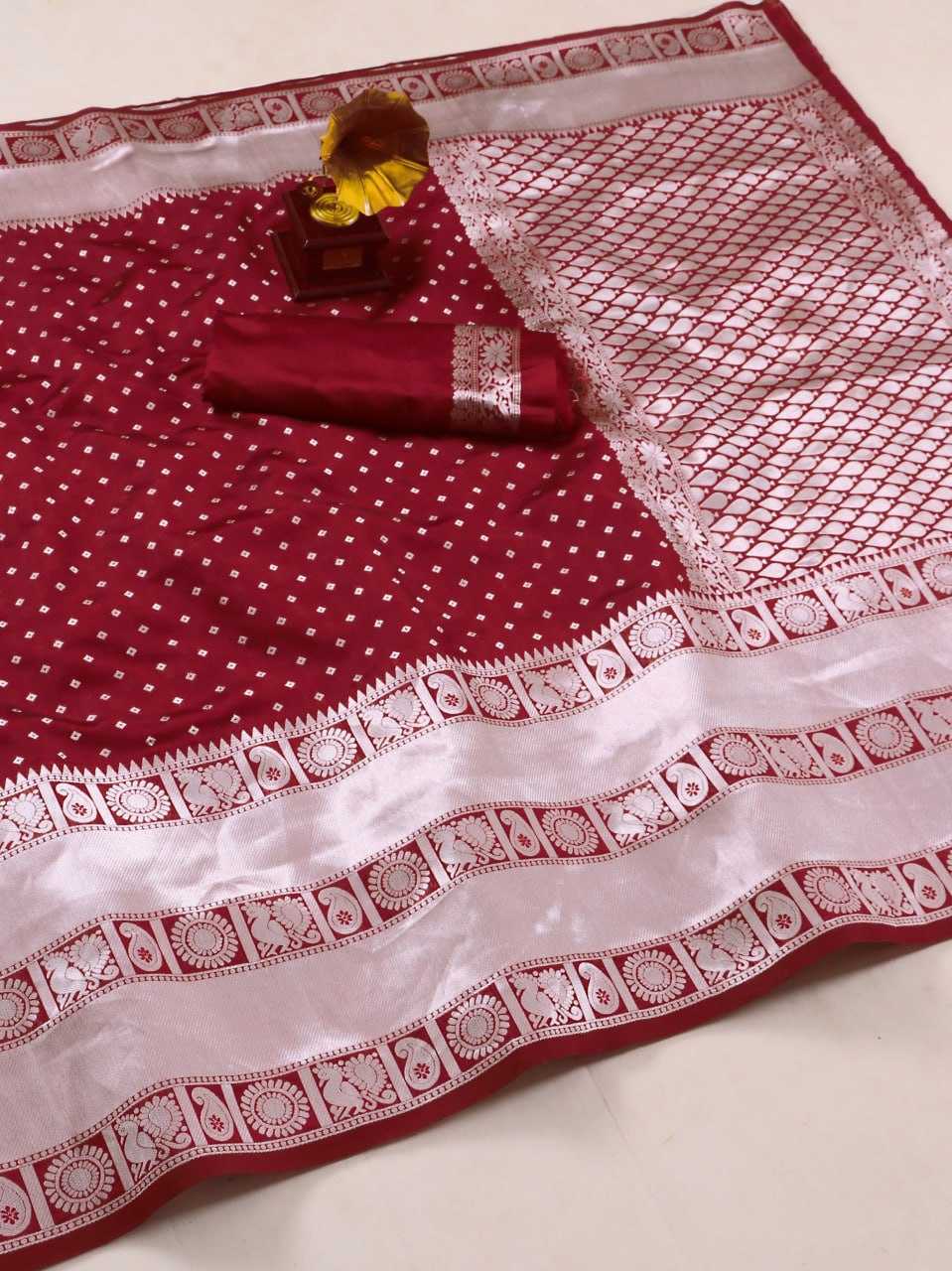 YNF SOFT SILK KESH167 EURO SILK SAREES WHOLESALE SOFT SILK TRADITIONAL PATTU SILK SAREES MANUFACTURER