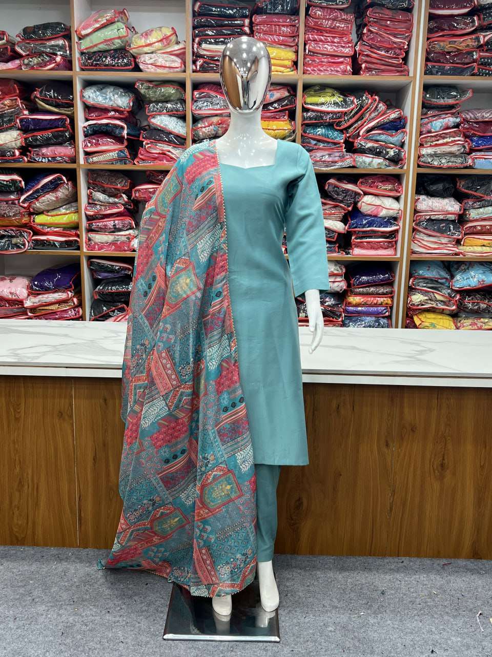 YNF PURE VISCOSE KESH230 269 SUITS & DRESSES WHOLESALE LADIES STRAIGHT SUITS MANUFACTURER