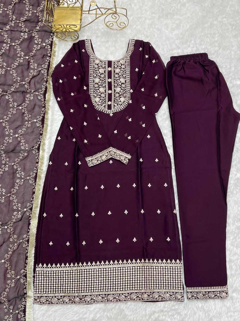 YNF RANGOLI SILK KESH230 273 SUITS & DRESSES WHOLESALE EMBROIDERED LADIES SILK PARTY WEAR SUITS MANUFACTURER